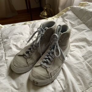 Nike blazer suede mid 77